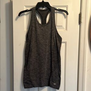 Victoria’s Secret Women's Gray Athletic Tank Top